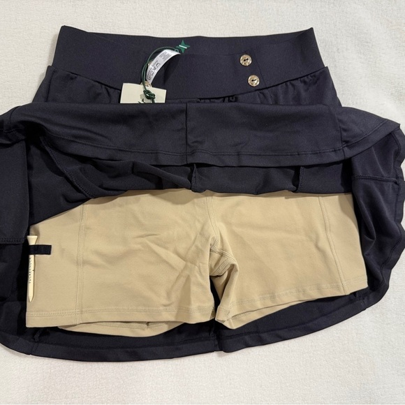 Tuckernuck Sport Skort XS Black Pleated Tennis Golf NWT - Picture 7 of 10